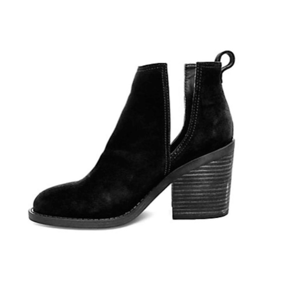 Steve Madden Shoes - Steve Madden Sharini Suede Booties in Black - 8.5